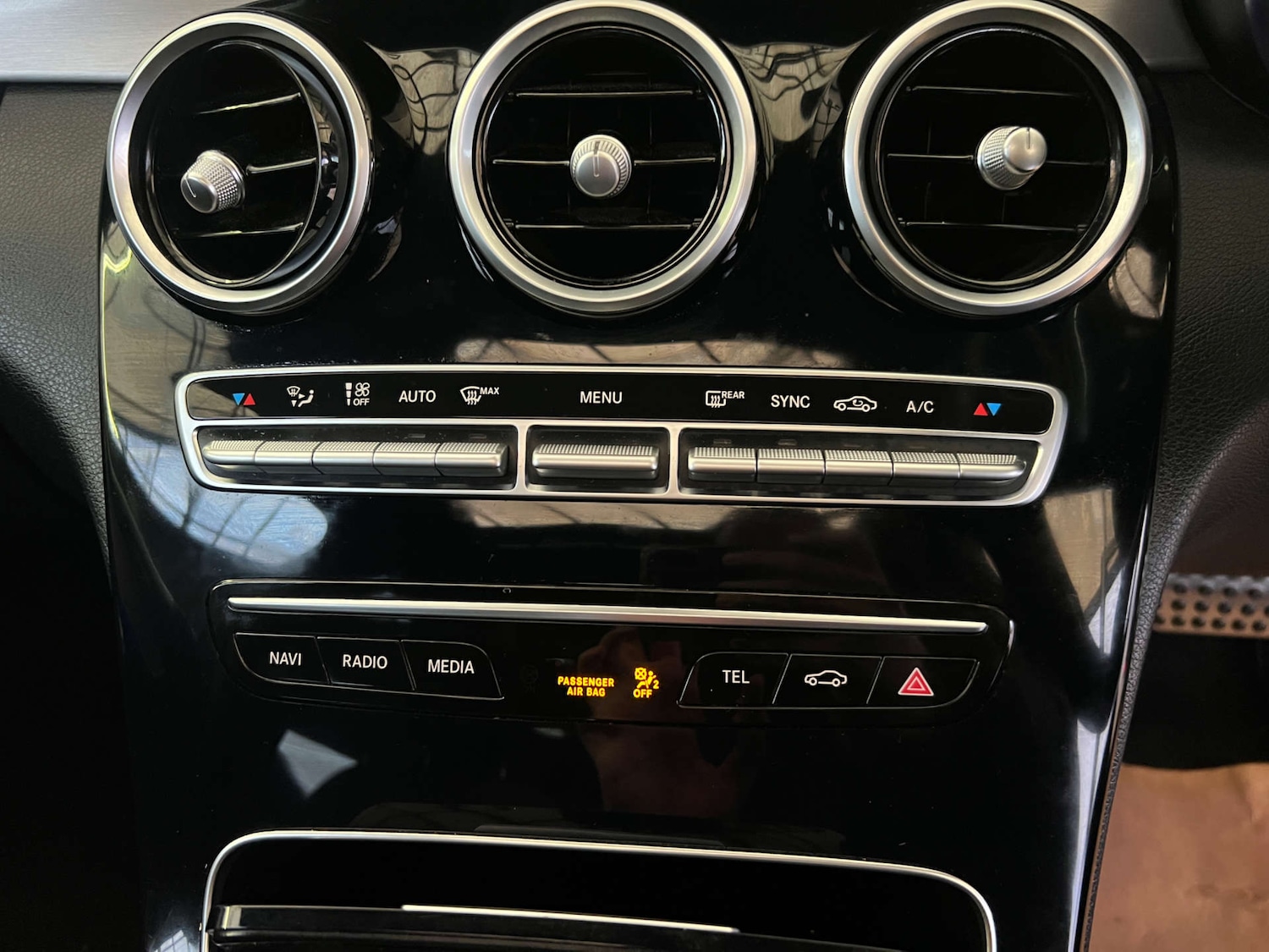 Used Mercedes-Benz C Class 2019 for sale - 77370969: Photo 27