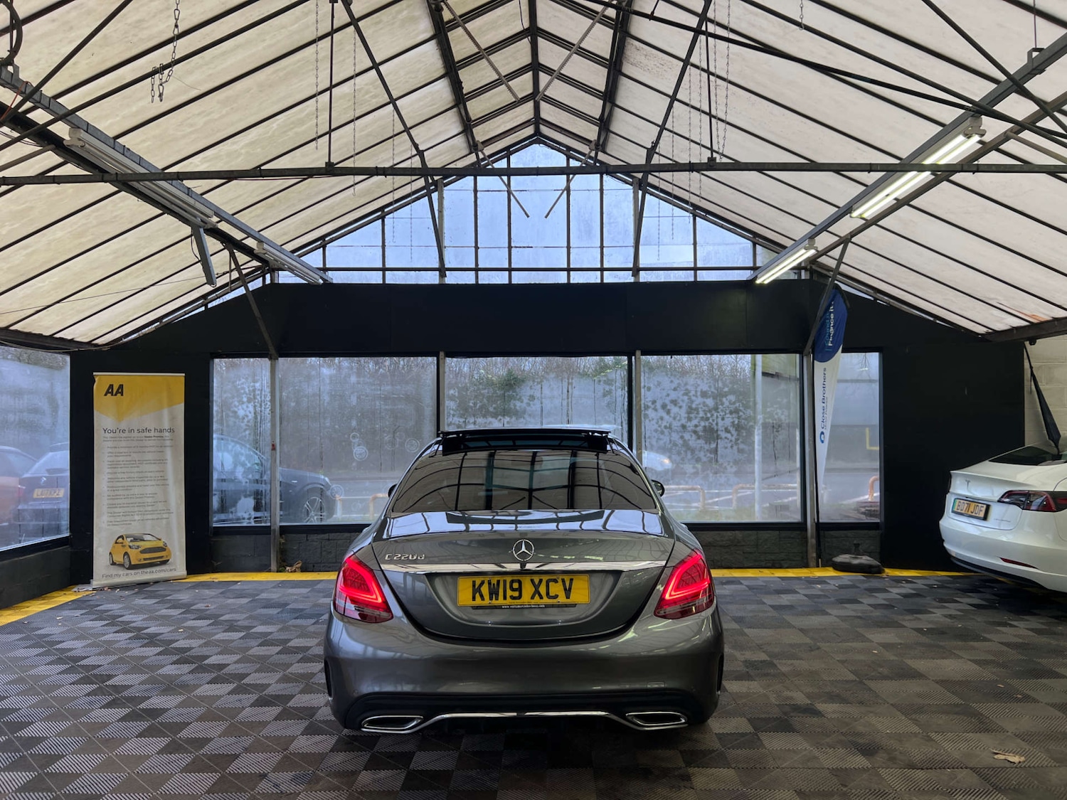 Used Mercedes-Benz C Class 2019 for sale - 77370969: Photo 8