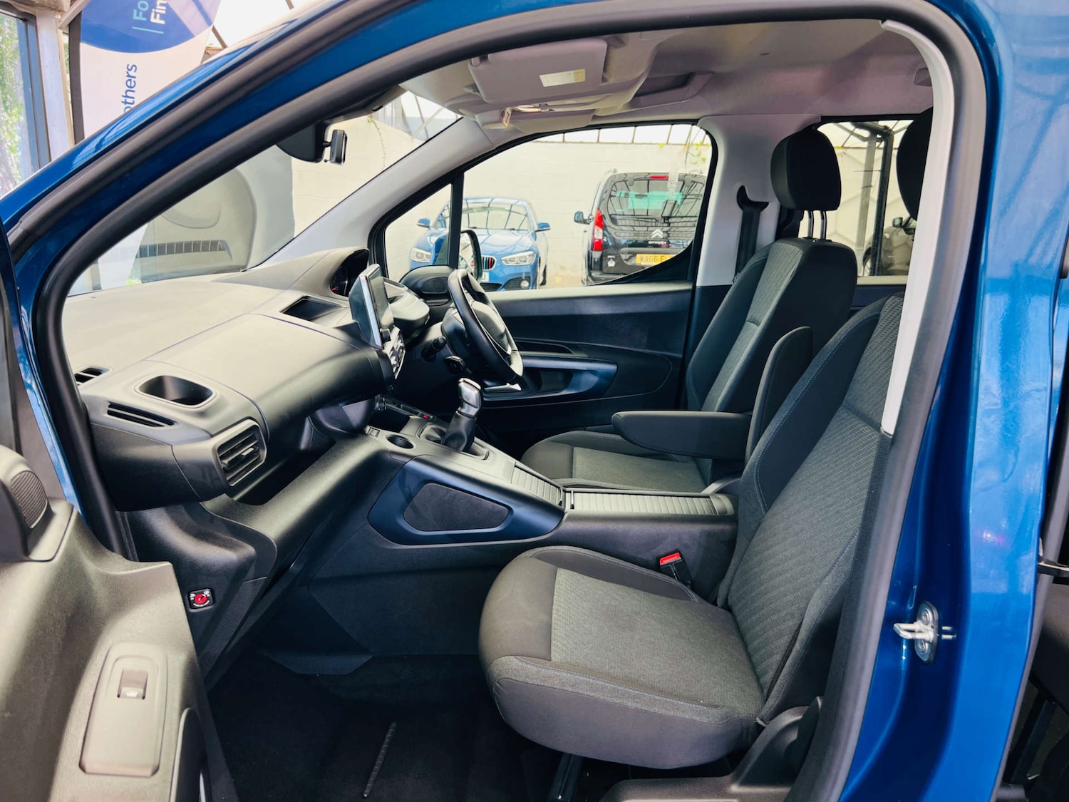 Used Peugeot Rifter 2019 for sale - 77877247: Photo 23