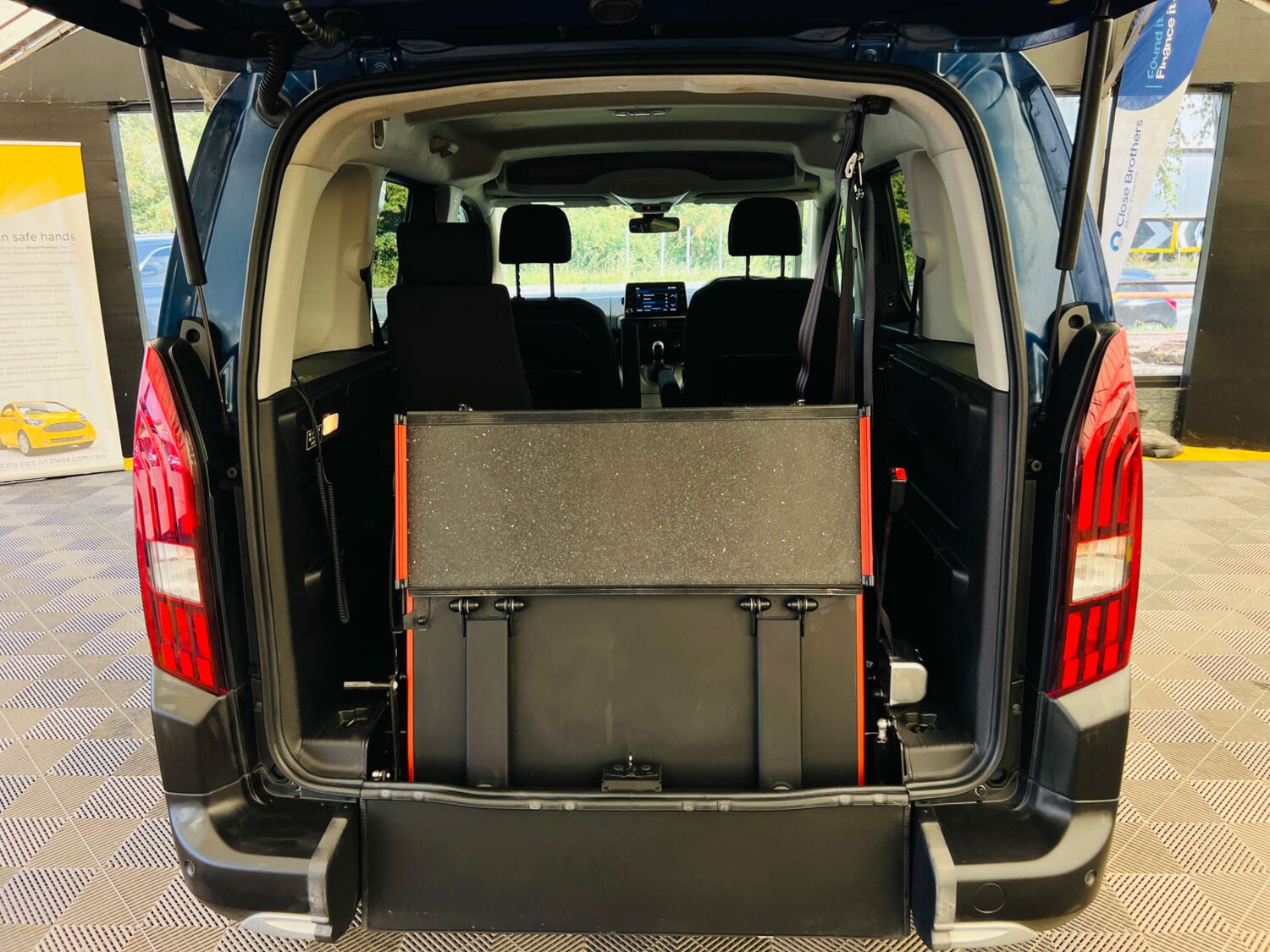 Used Peugeot Rifter 2019 for sale - 77877247: Photo 26