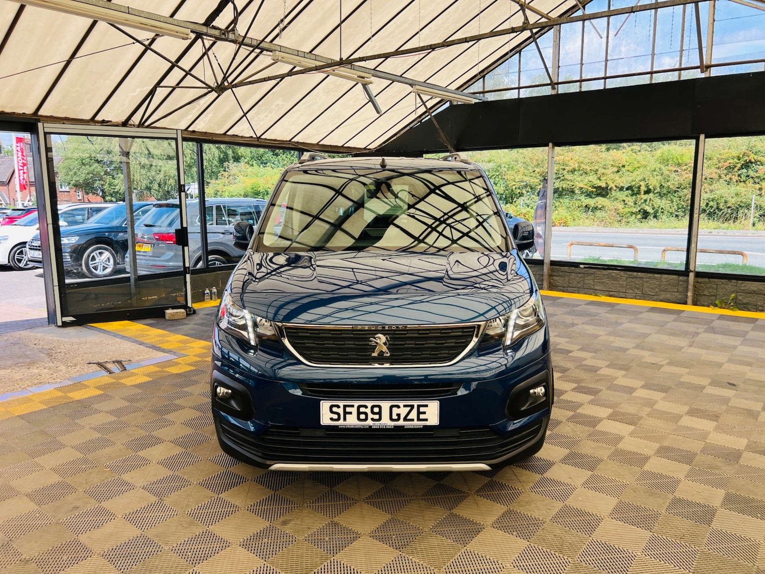 Used Peugeot Rifter 2019 for sale - 77877247: Photo 4