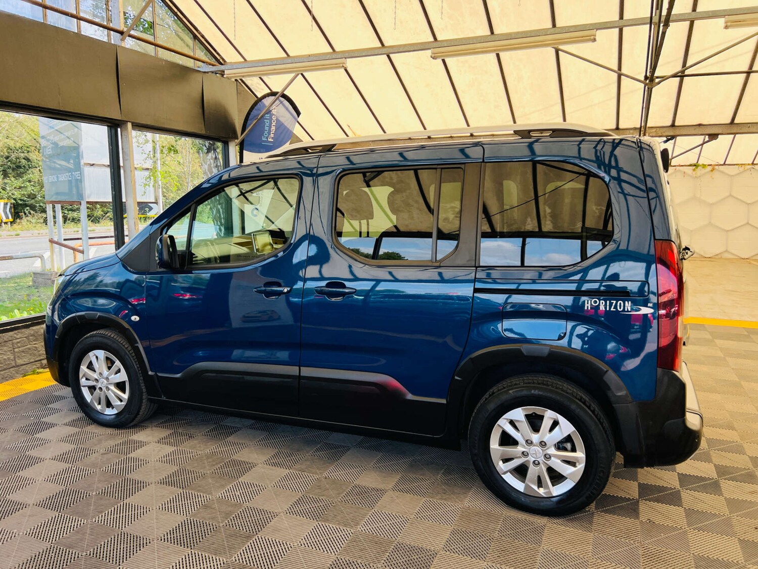 Used Peugeot Rifter 2019 for sale - 77877247: Photo 7