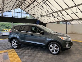 Used Ford Kuga 2017 for sale - 79162704: Photo