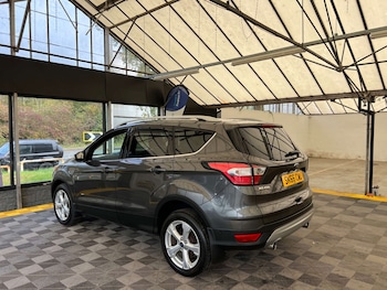 Used Ford Kuga 2016 for sale - 76602081: Photo