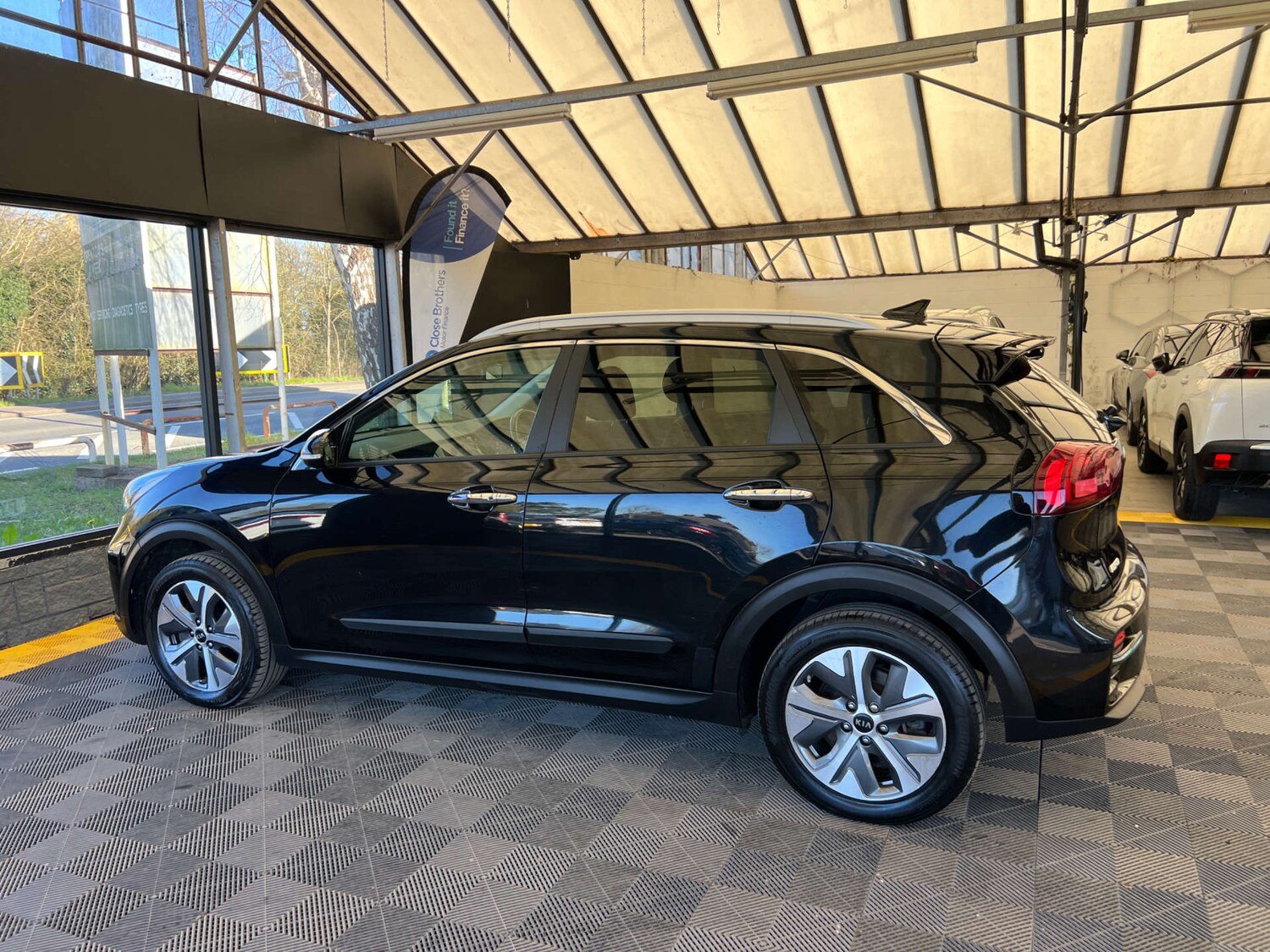 Used Kia Niro 2021 for sale - 77930572: Photo 7