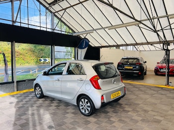 Used Kia Picanto 2016 for sale - 75740599: Photo