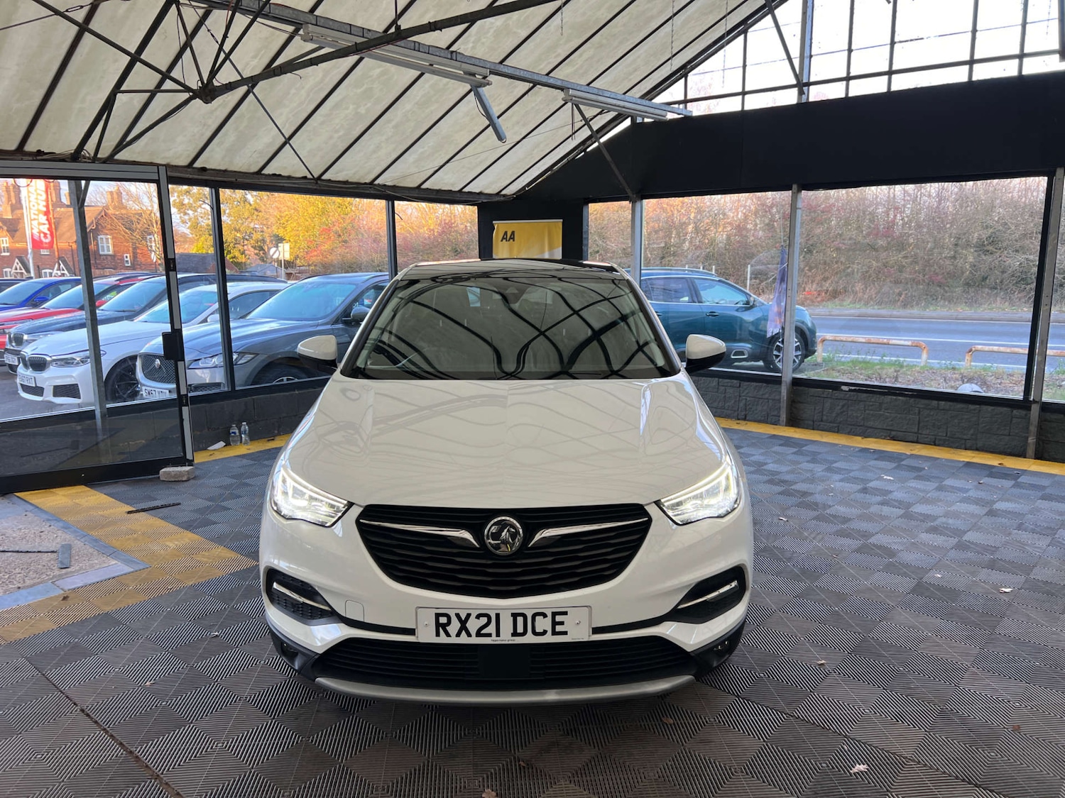 Used Vauxhall Grandland X 2021 for sale - 77096047: Photo 2