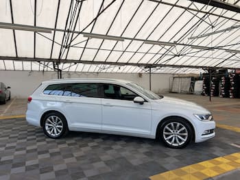 Used Volkswagen Passat 2019 for sale - 79844809: Photo