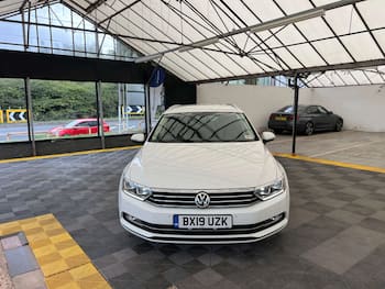 Used Volkswagen Passat 2019 for sale - 79844809: Photo