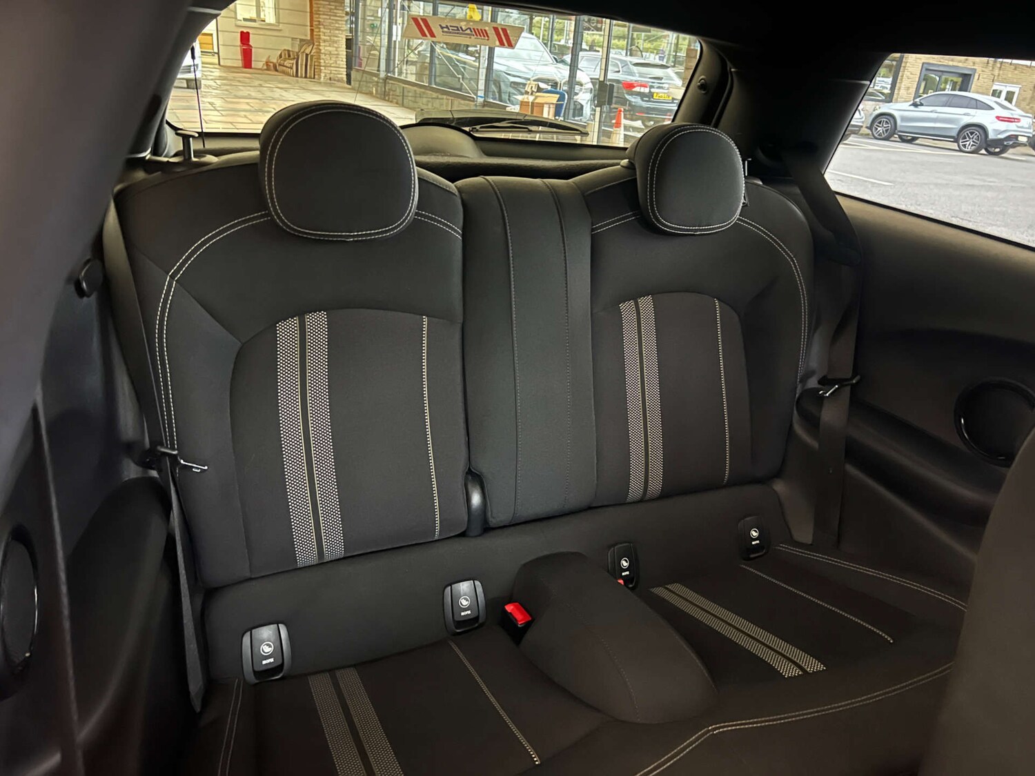 Used MINI Hatch 2020 for sale - 76205341: Photo 13