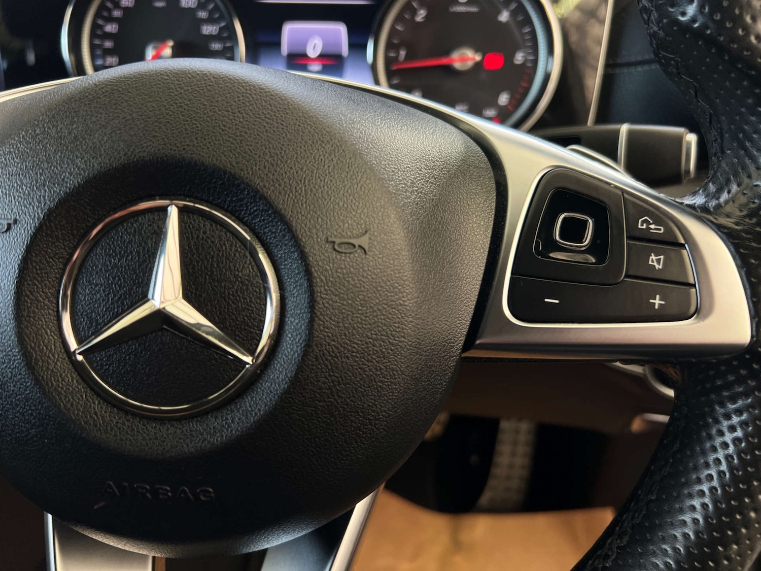 Used Mercedes-Benz E Class 2018 for sale - 77409780: Photo 11