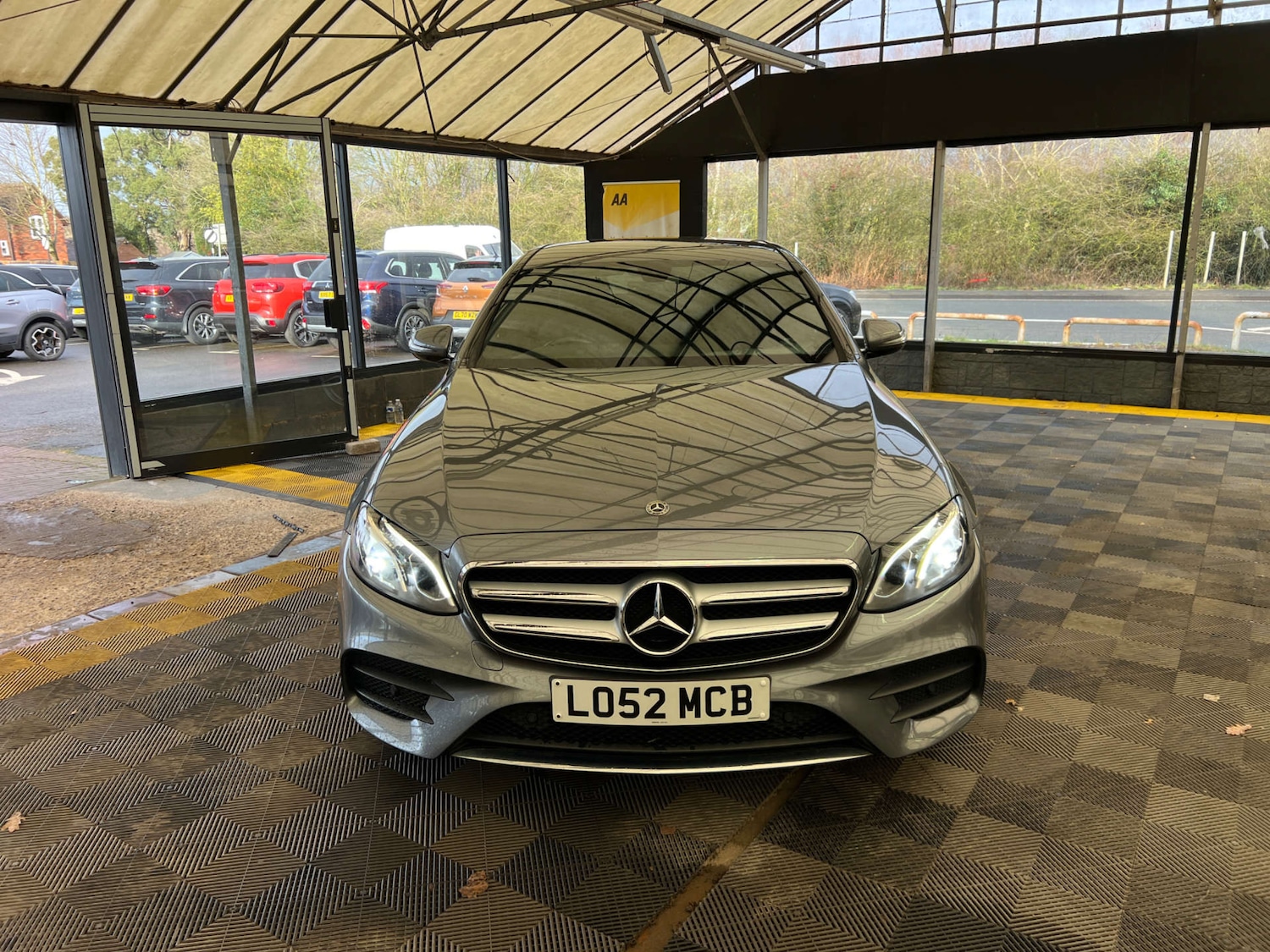 Used Mercedes-Benz E Class 2018 for sale - 77409780: Photo 3