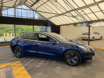 Used Tesla Model 3 2020 for sale - 78604699: Photo