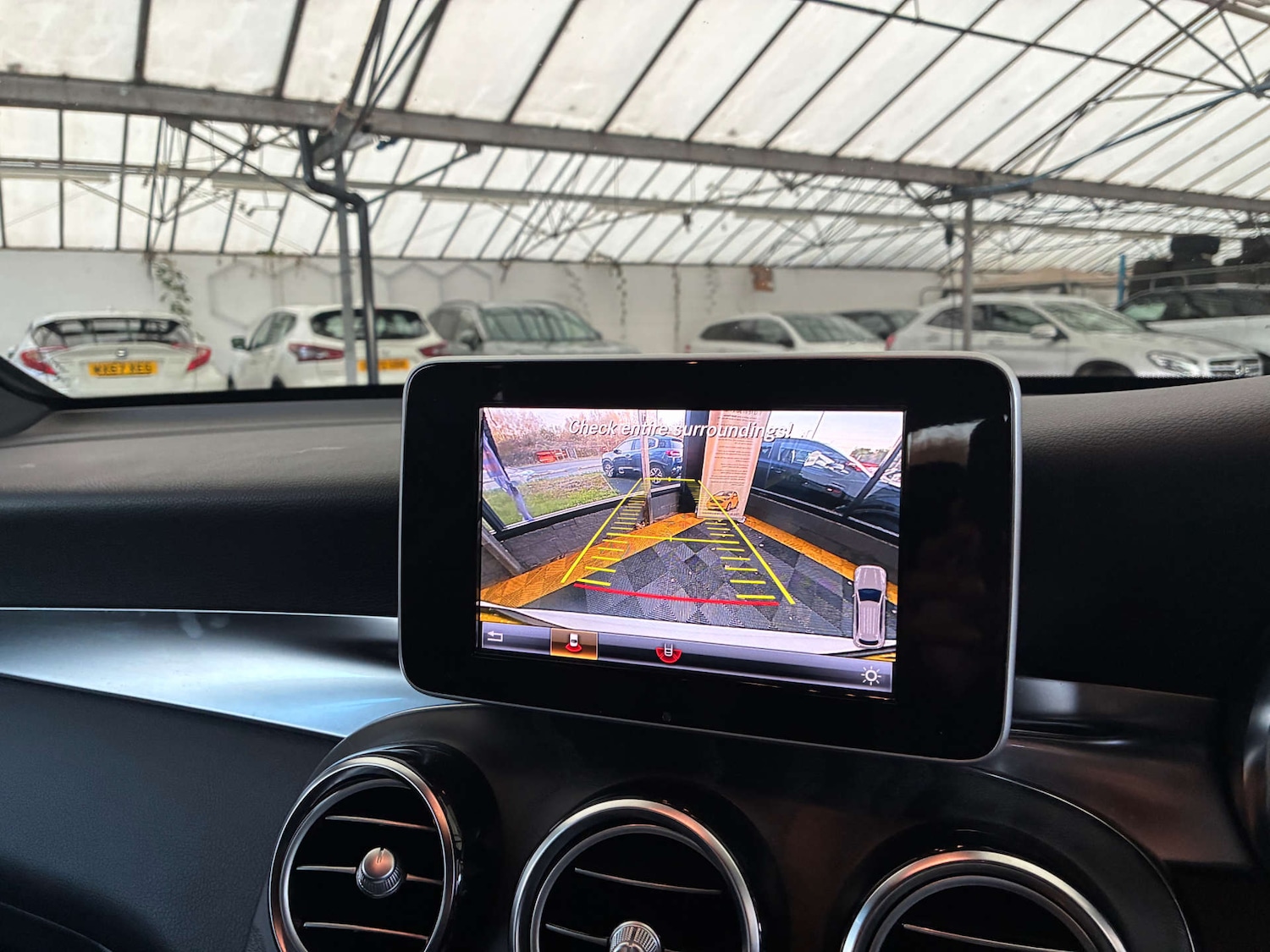 Used Mercedes-Benz GLC 2018 for sale - 76699702: Photo 20