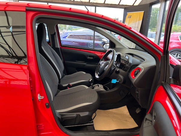 Used Toyota AYGO 2019 for sale - 76245078: Photo 9