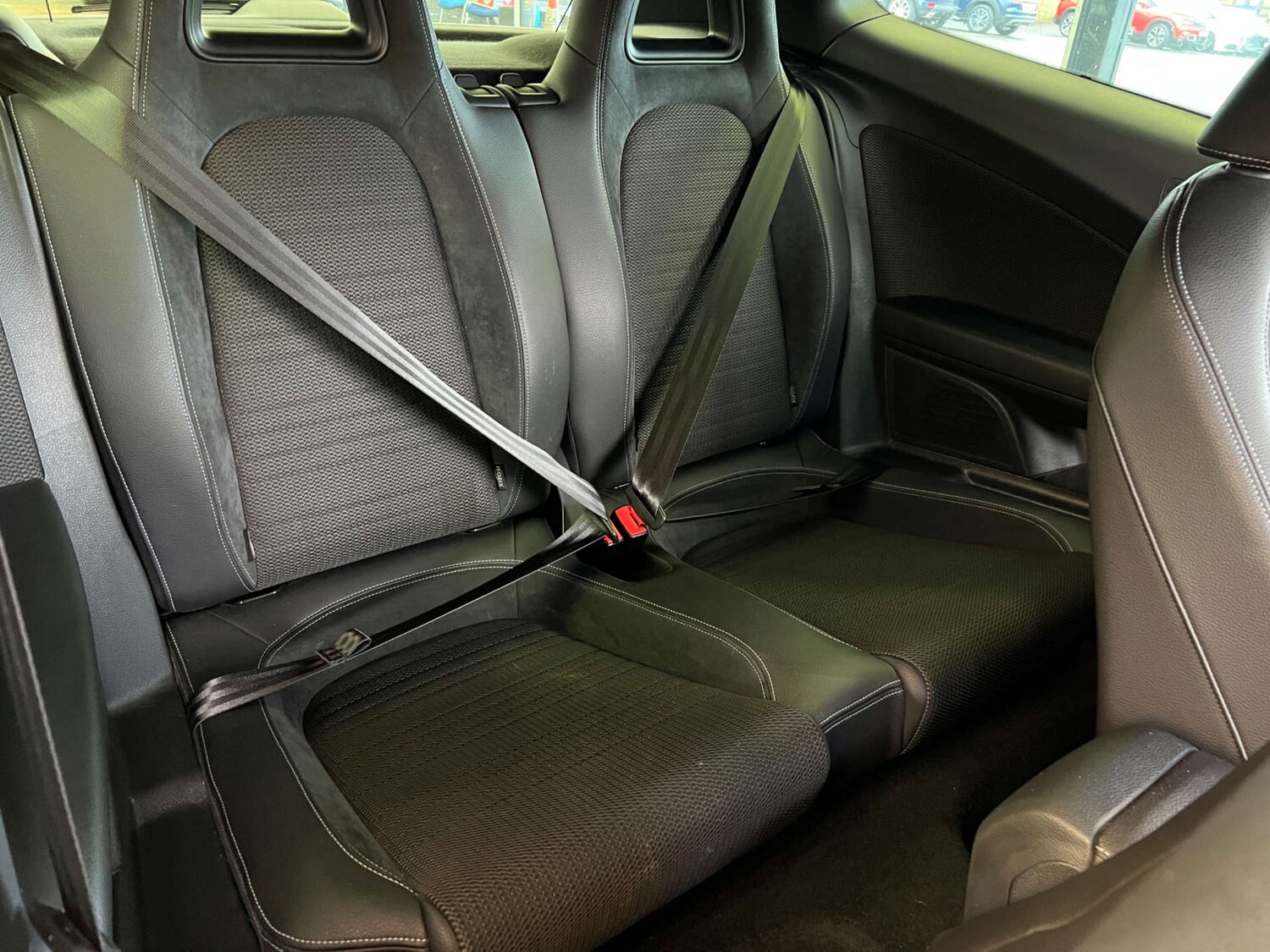 Used Volkswagen Scirocco 2016 for sale - 77529390: Photo 24