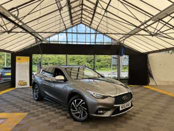 2016 - 1.5 Q30 Premium D Semi-Auto 5dr