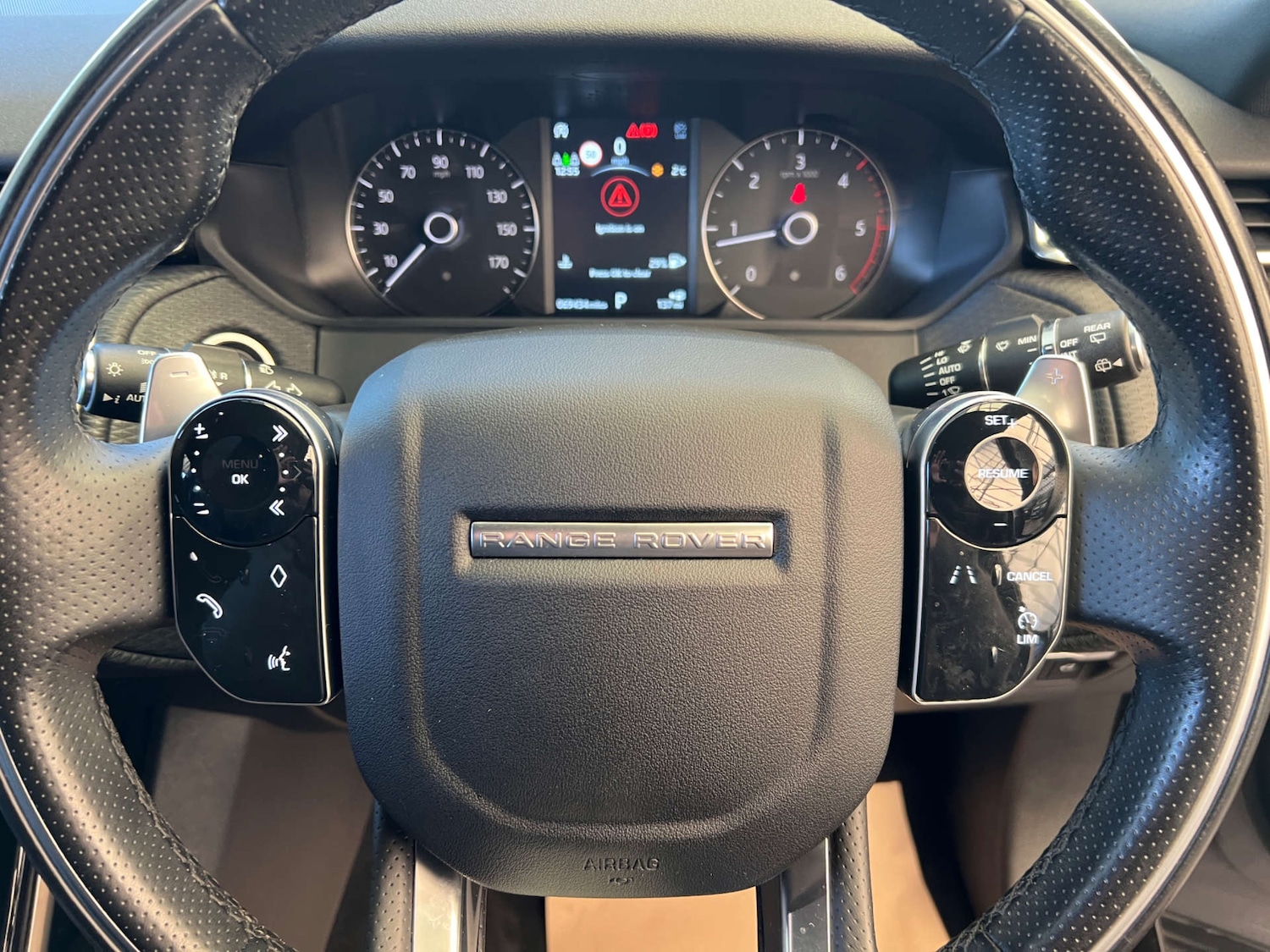 Used Land Rover Range Rover Velar 2019 for sale - 76650399: Photo 16