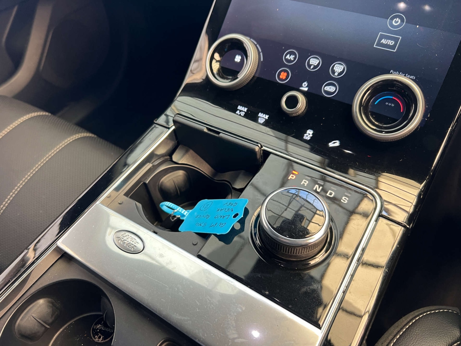 Used Land Rover Range Rover Velar 2019 for sale - 76650399: Photo 18