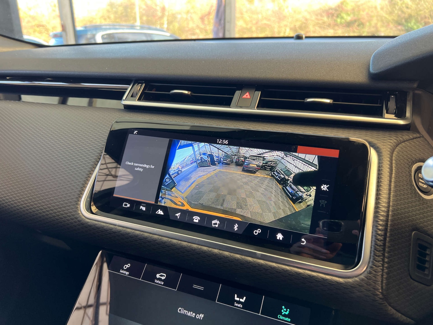 Used Land Rover Range Rover Velar 2019 for sale - 76650399: Photo 23