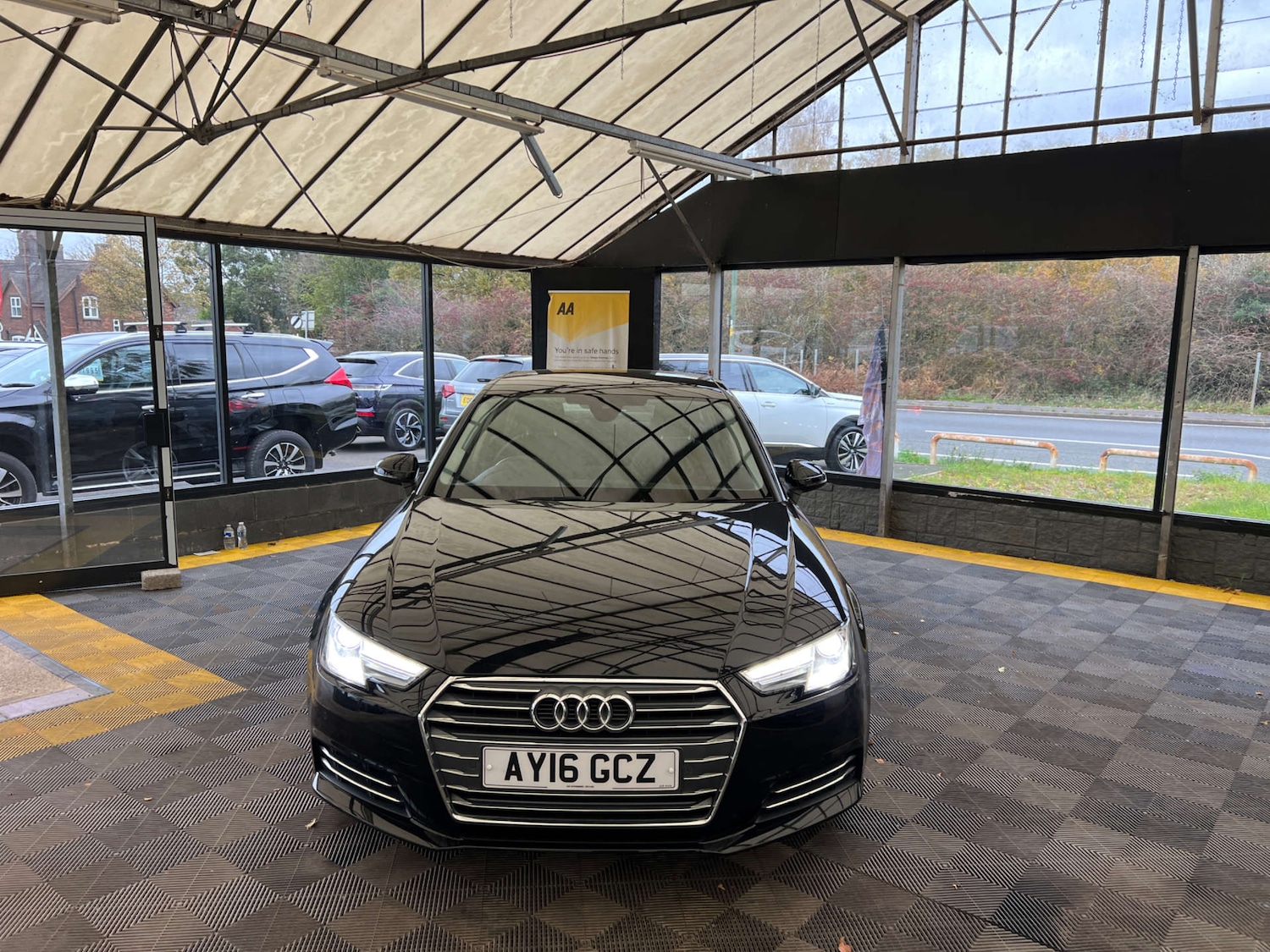 Used Audi A4 2016 for sale - 76477426: Photo 2