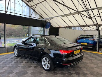 Used Audi A4 2016 for sale - 76477426: Photo