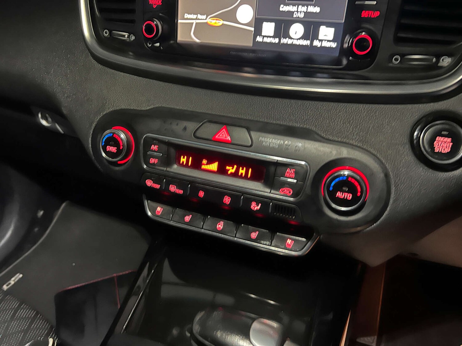 Used Kia Sorento 2018 for sale - 76601679: Photo 19