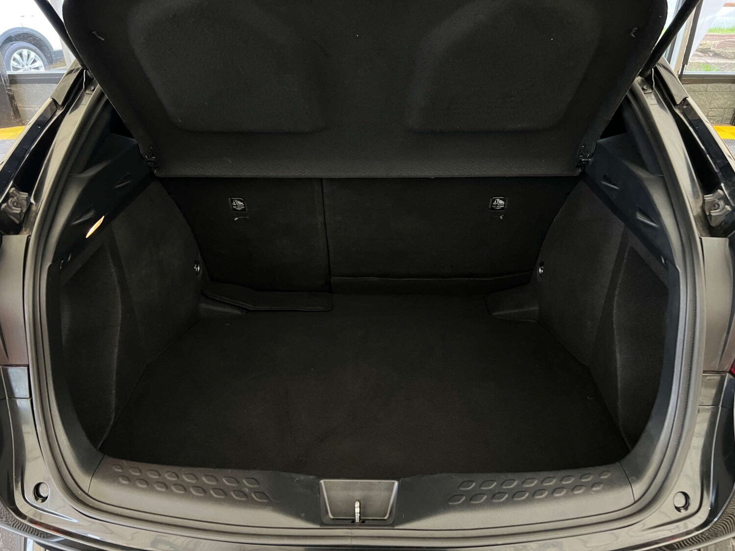 Used Toyota C-HR 2022 for sale - 77991966: Photo 27