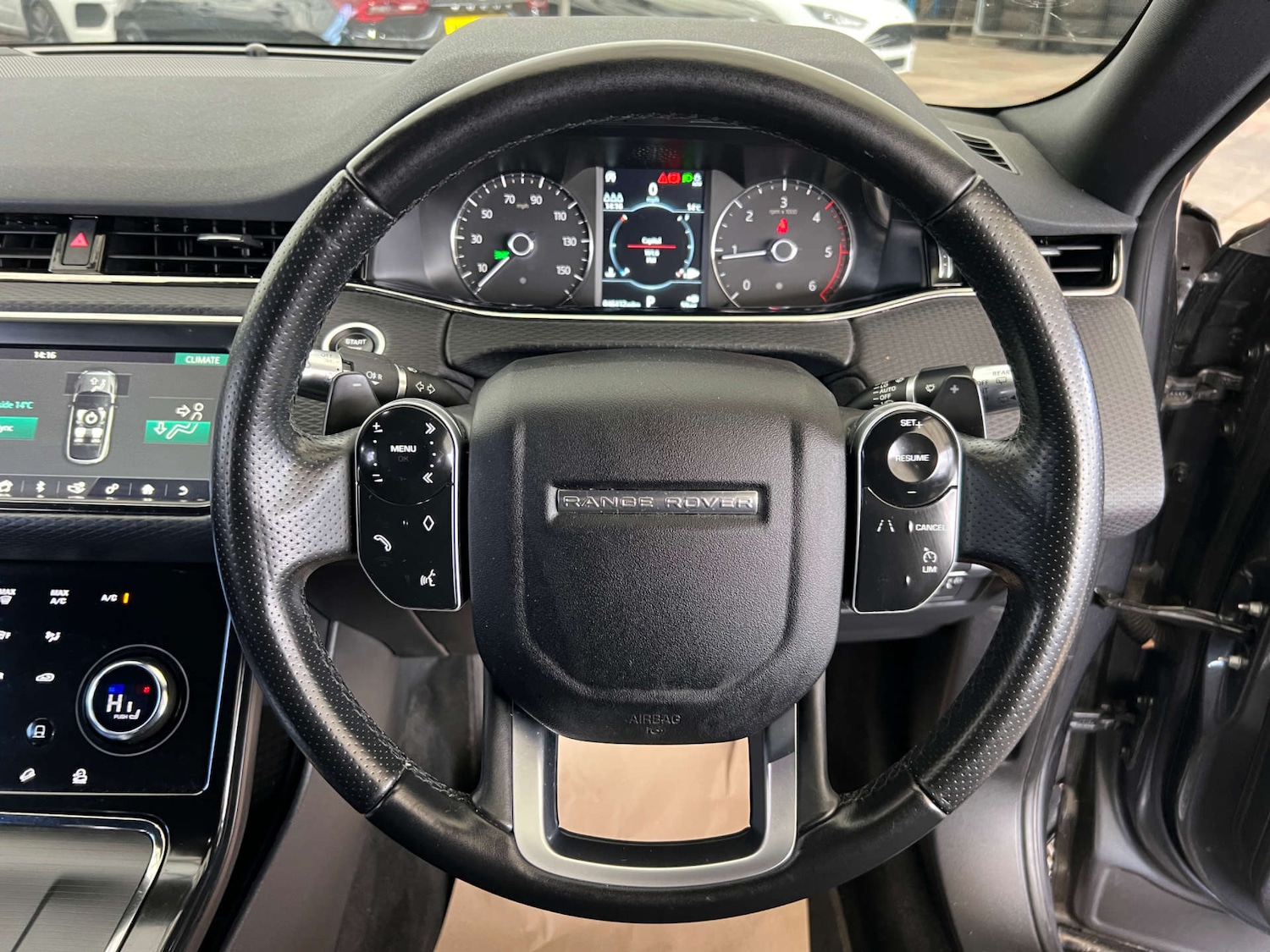 Used Land Rover Range Rover Evoque 2019 for sale - 77946362: Photo 15