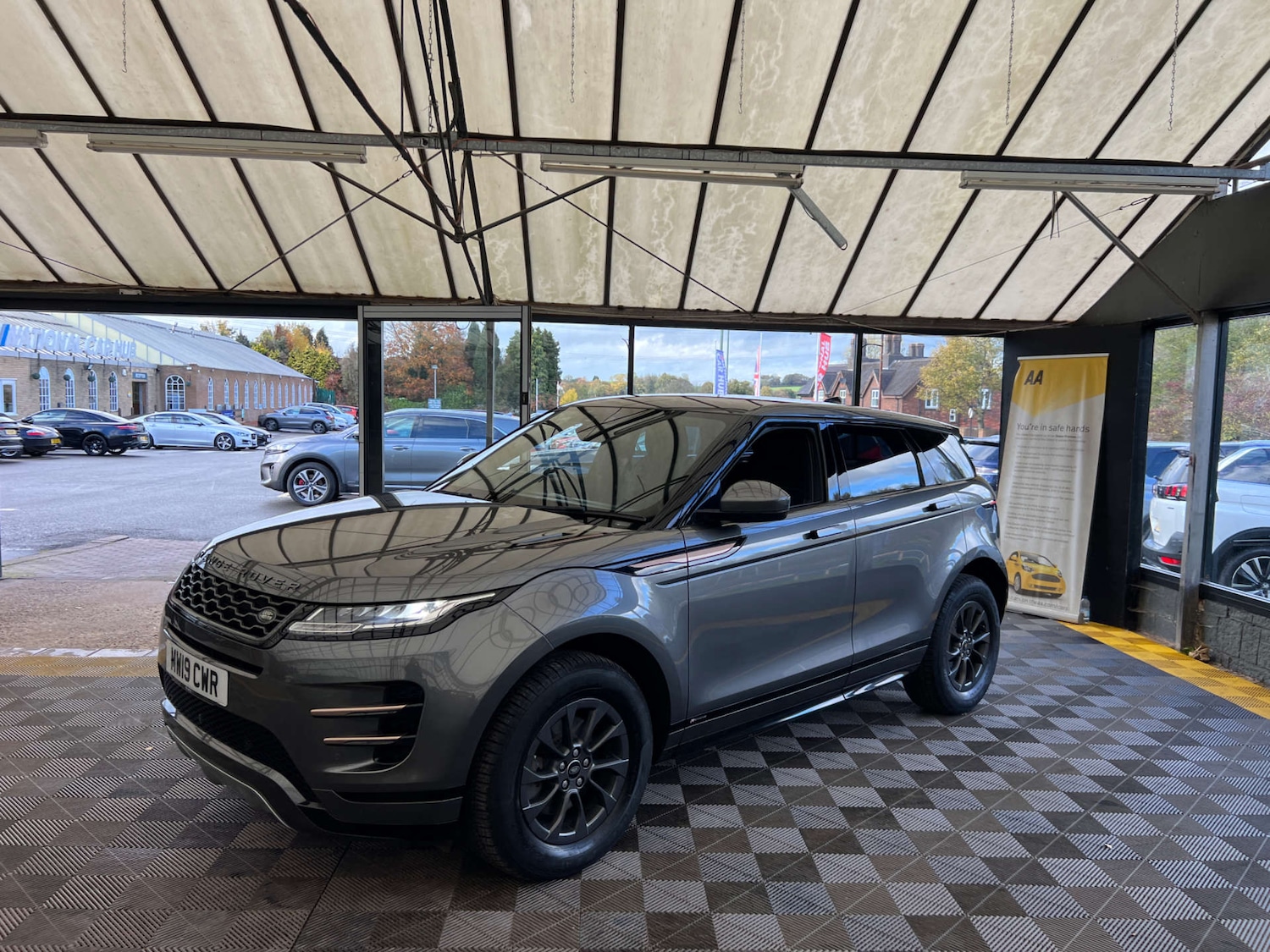 Used Land Rover Range Rover Evoque 2019 for sale - 77946362: Photo 4