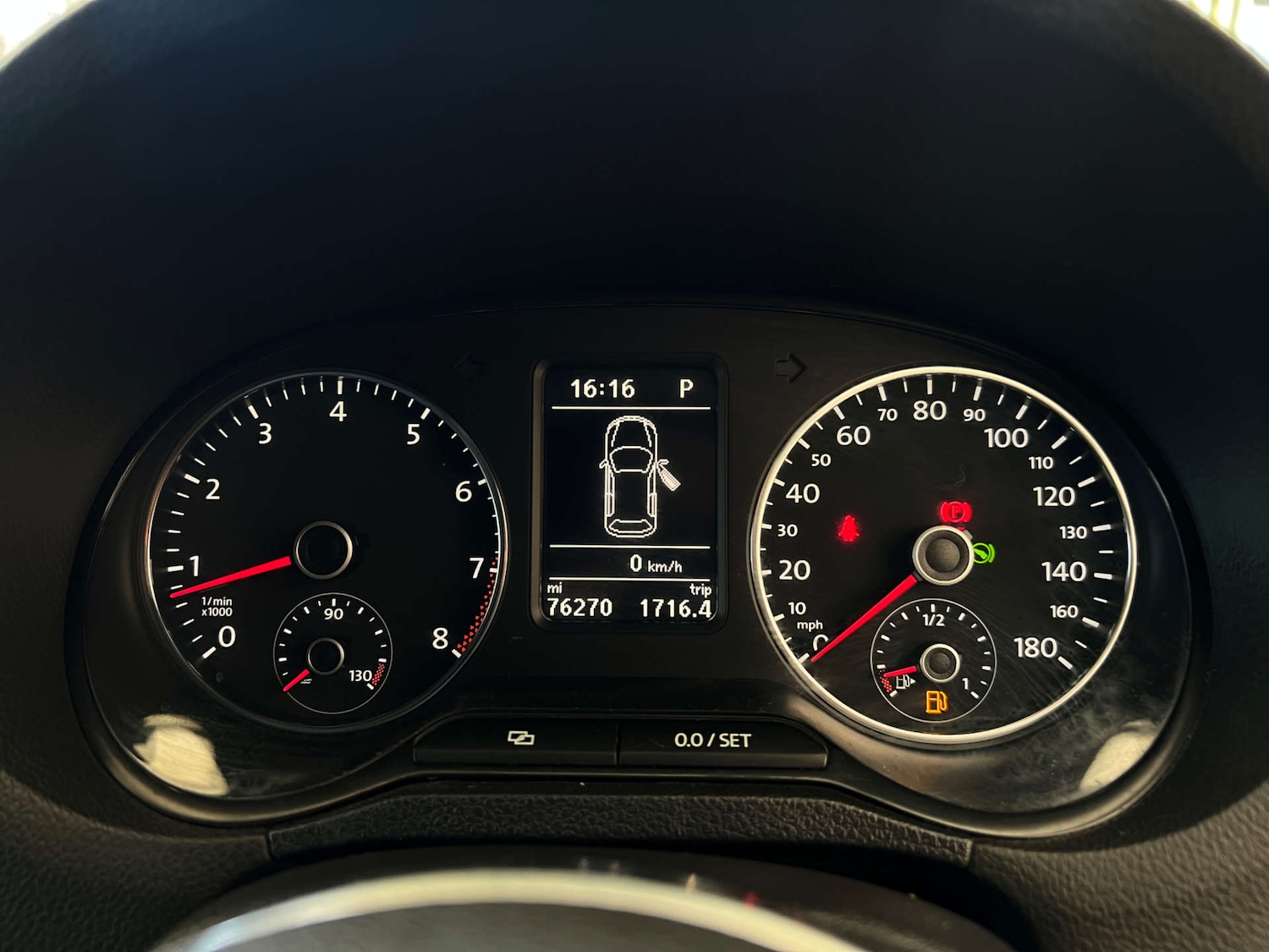 Used Volkswagen Polo 2012 for sale - 77888835: Photo 8