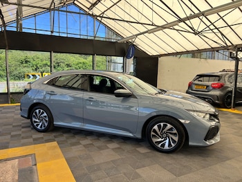 Used Honda Civic 2019 for sale - 78788869: Photo