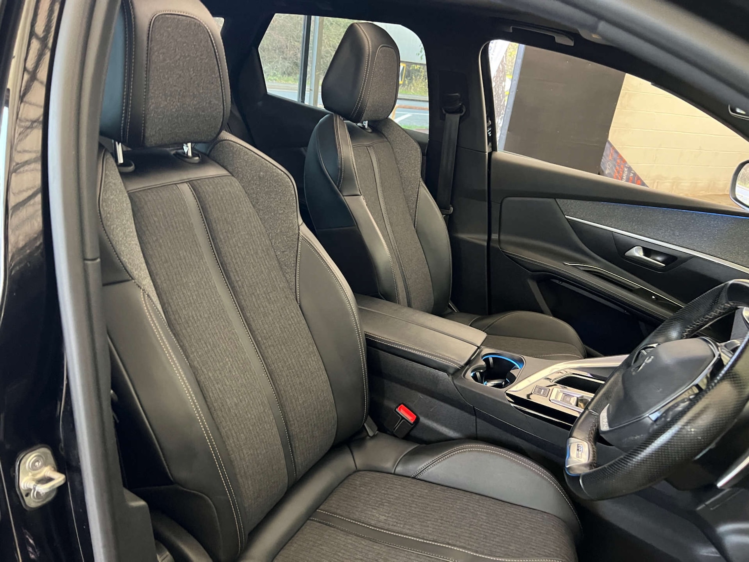 Used Peugeot 3008 2019 for sale - 76571368: Photo 10