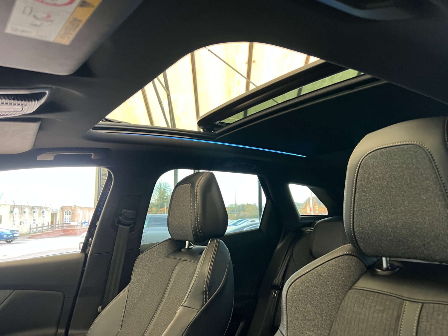 Used Peugeot 3008 2019 for sale - 76571368: Photo 24