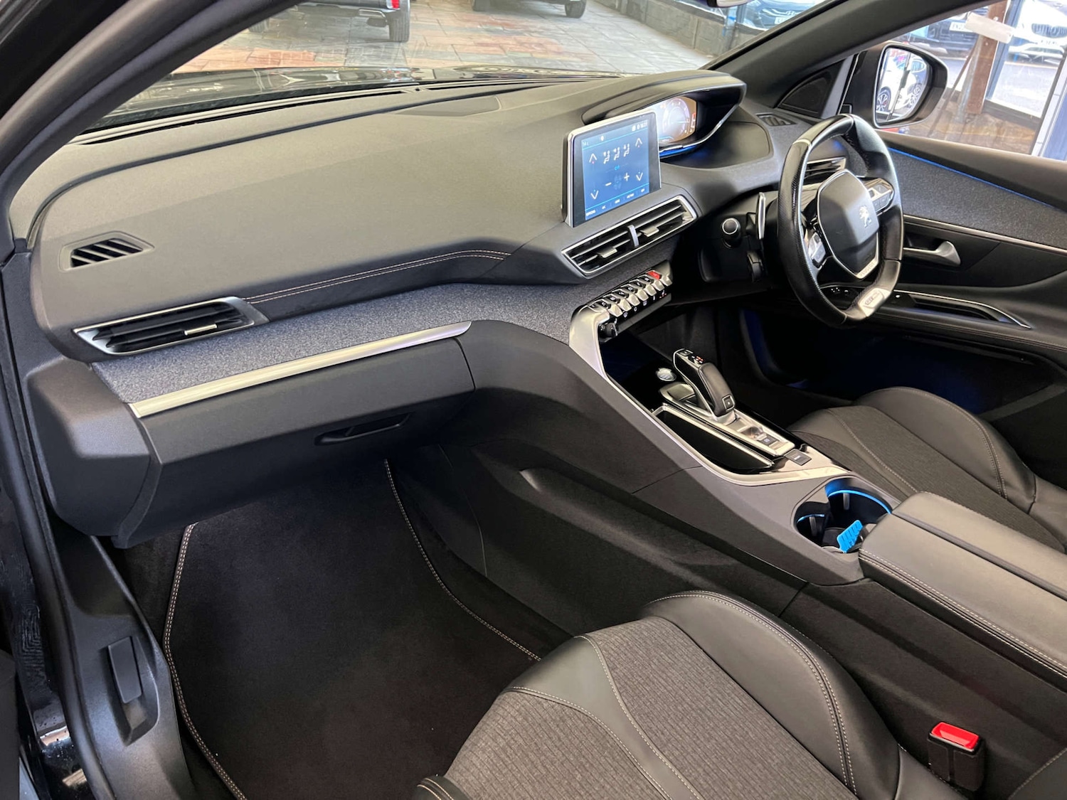 Used Peugeot 3008 2019 for sale - 76571368: Photo 25