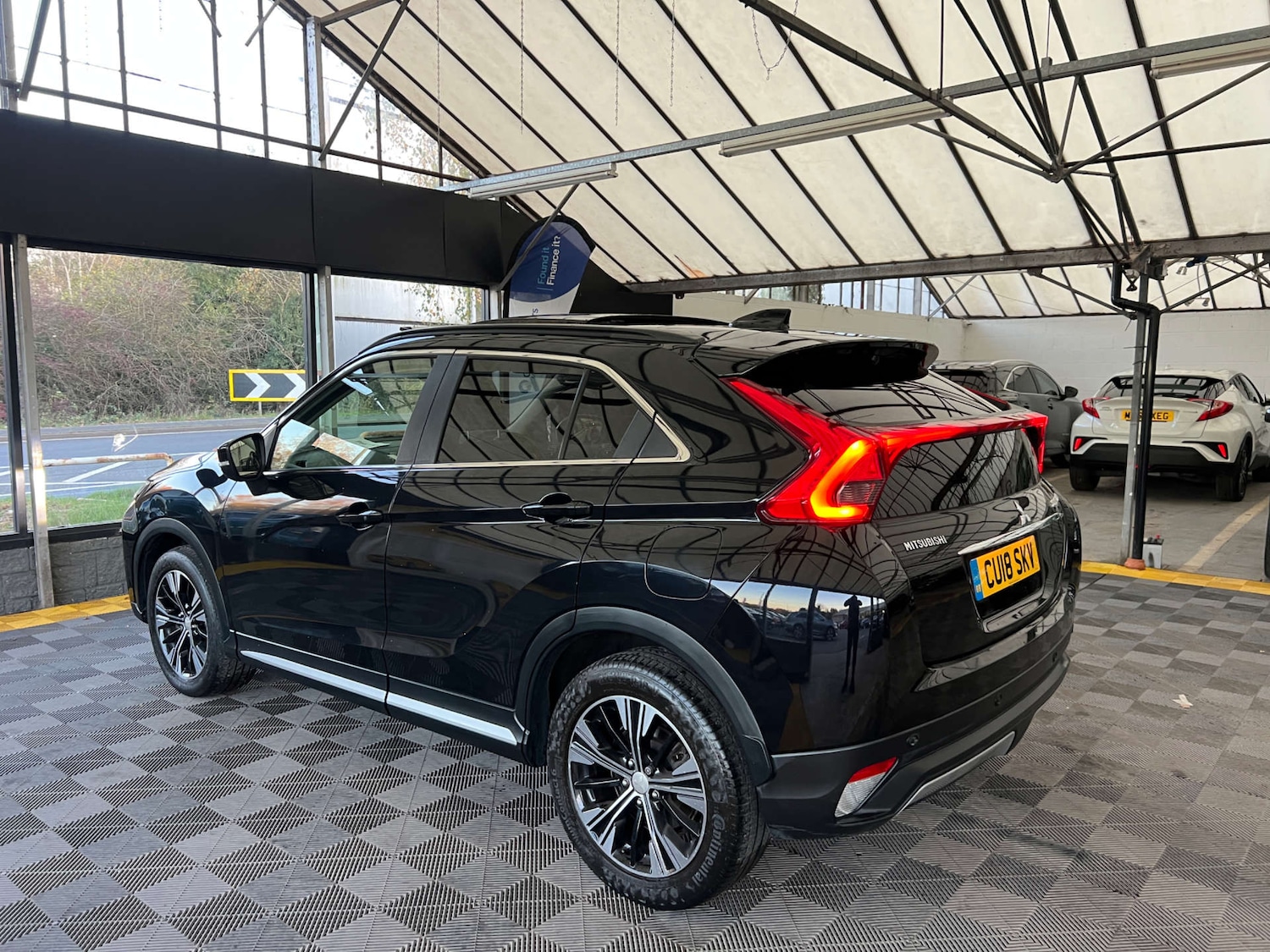 Used Mitsubishi Eclipse Cross 2018 for sale - 77209997: Photo 5