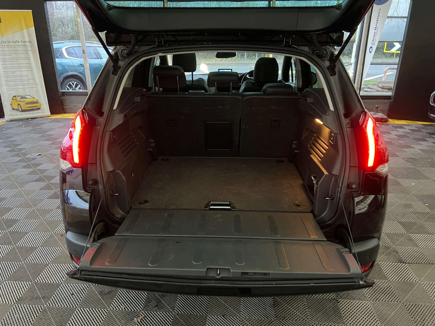 Used Peugeot 3008 2016 for sale - 77073379: Photo 30