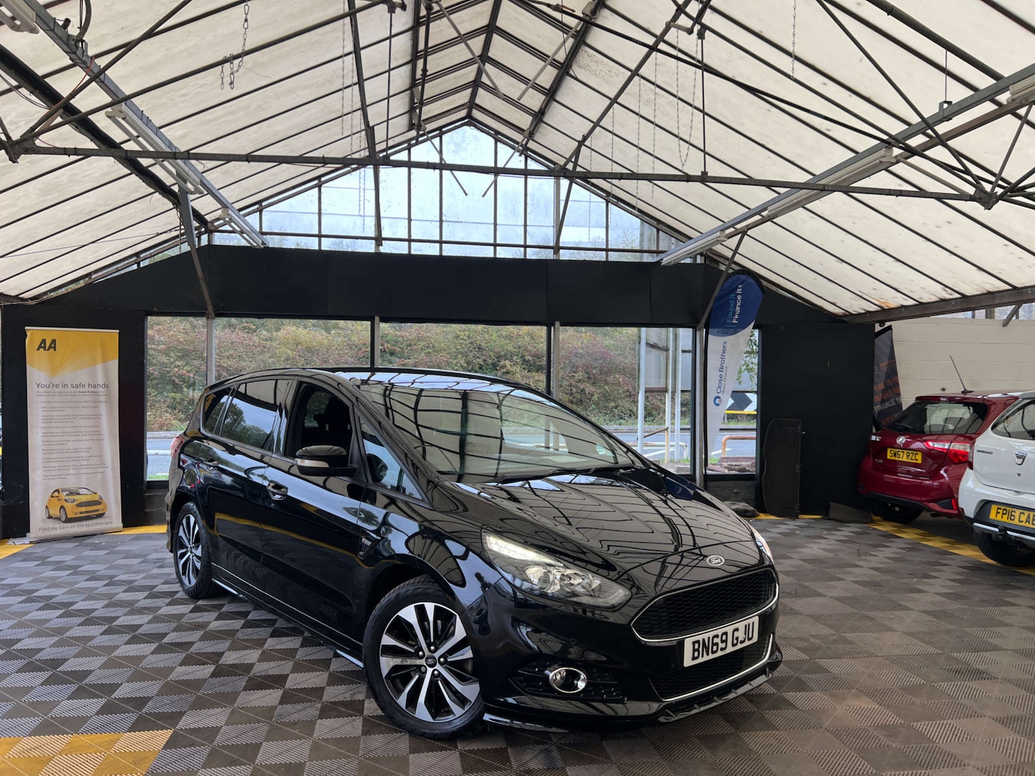 Used Ford S-Max 2019 for sale - 76287427: Photo 1