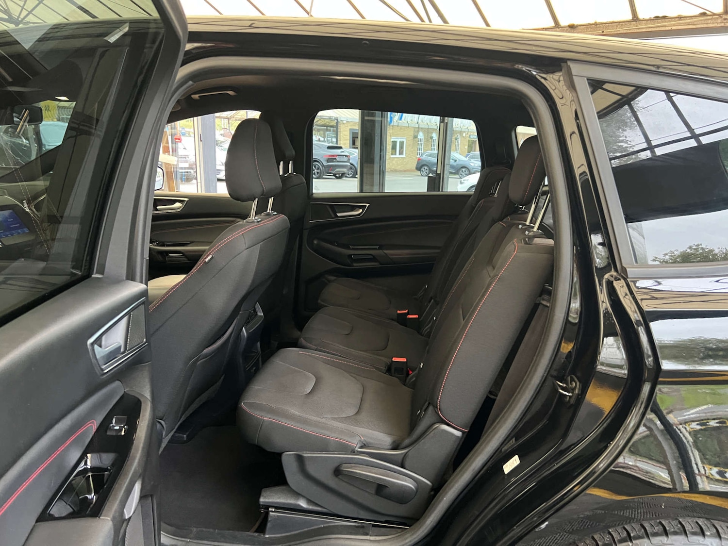 Used Ford S-Max 2019 for sale - 76287427: Photo 27