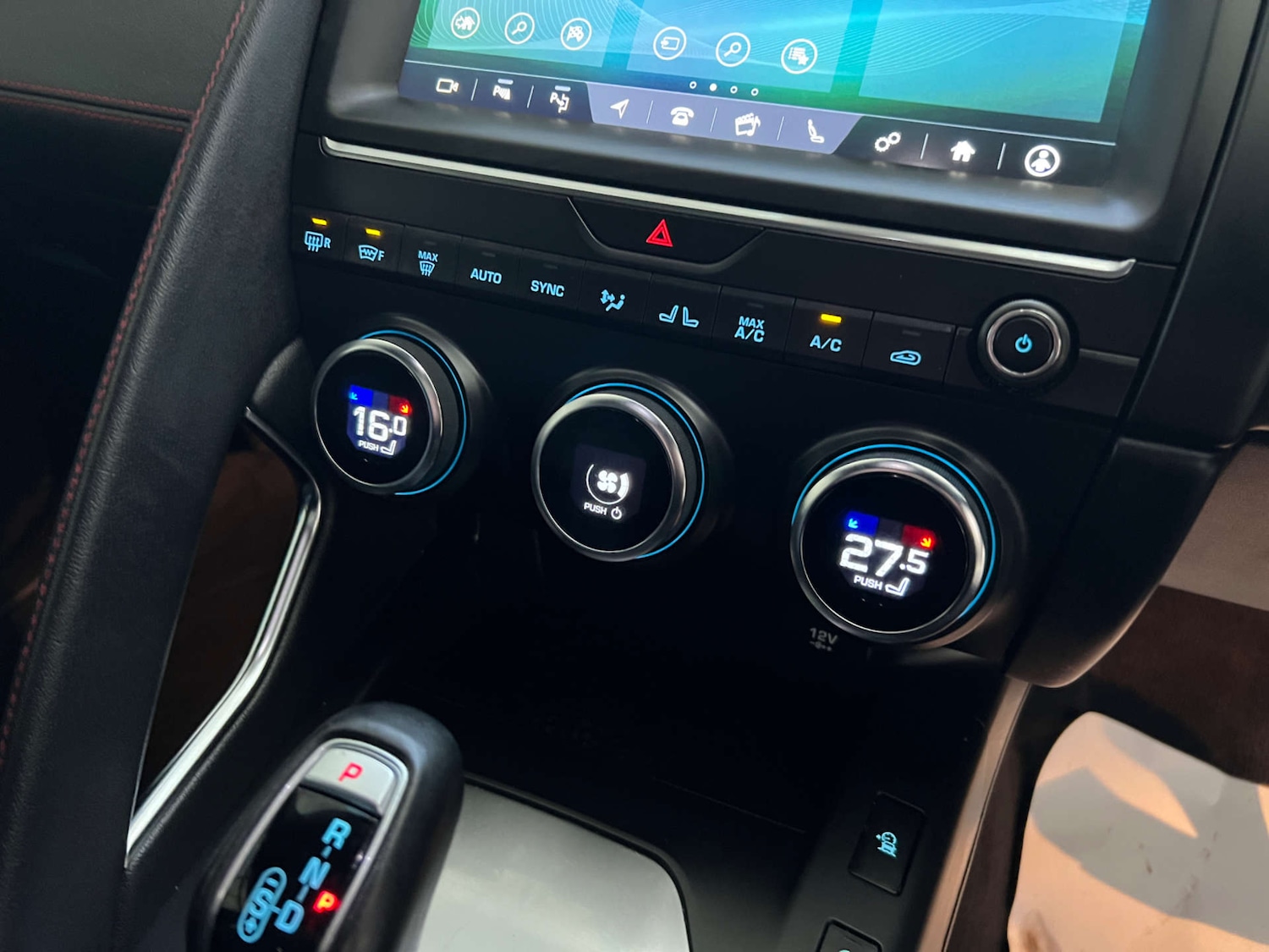 Used Jaguar E-Pace 2019 for sale - 77124024: Photo 16