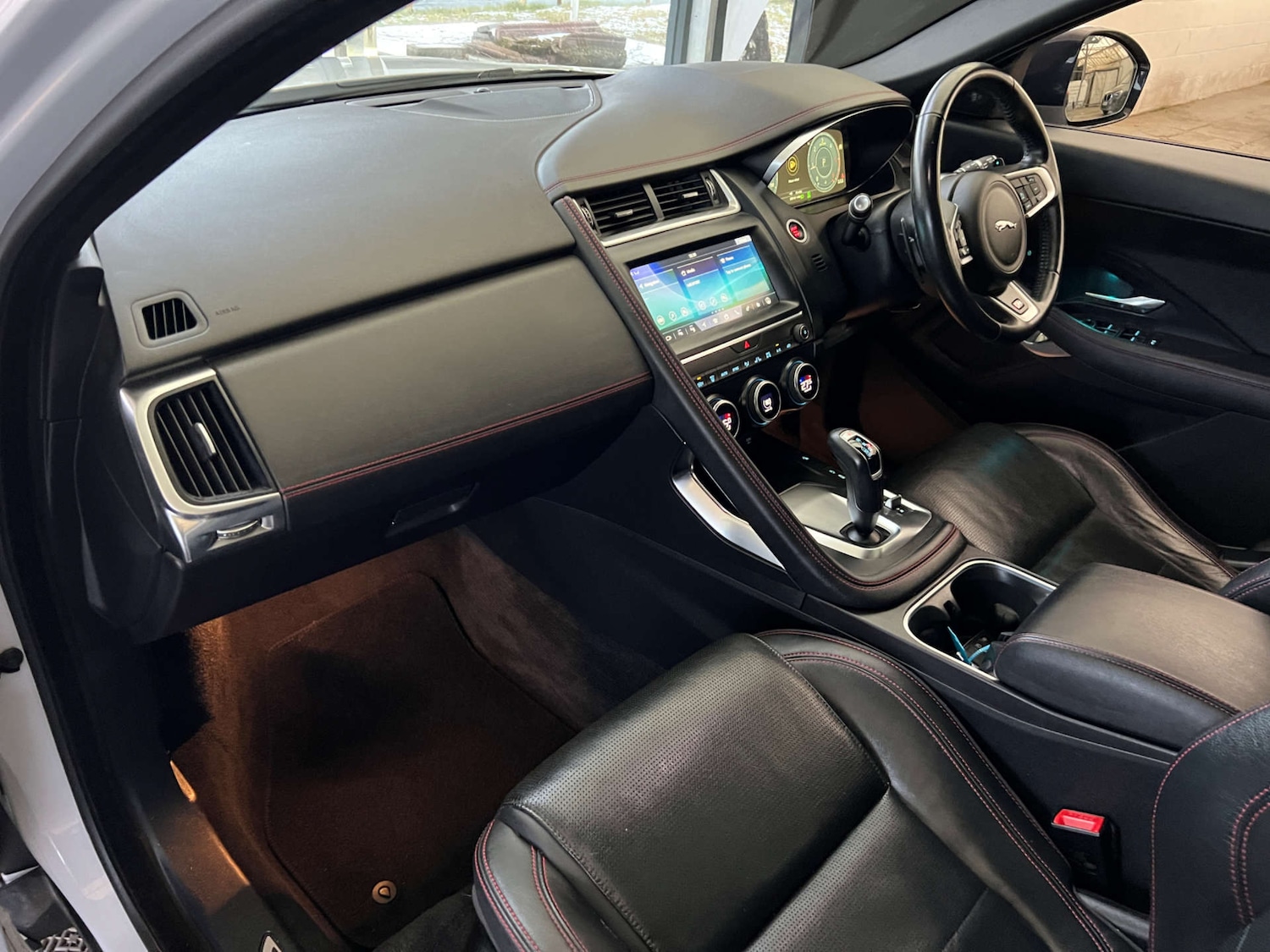 Used Jaguar E-Pace 2019 for sale - 77124024: Photo 26