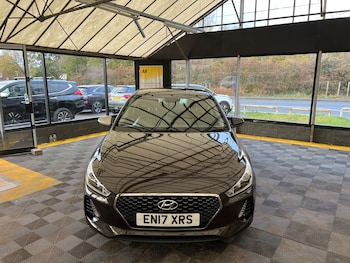 Used Hyundai i30 2017 for sale - 76436649: Photo