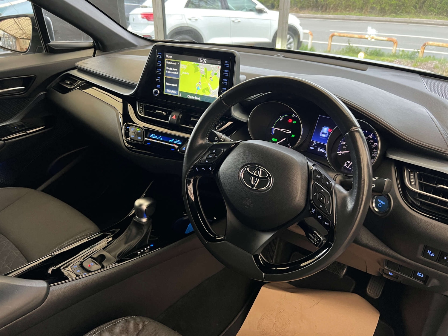 Used Toyota C-HR 2020 for sale - 78106642: Photo 12