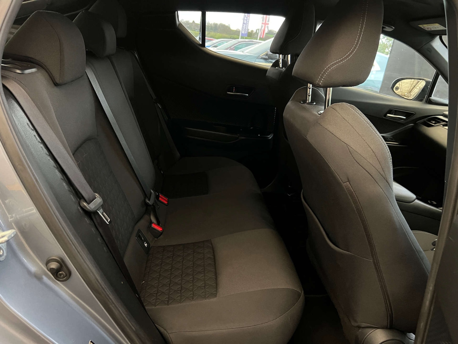 Used Toyota C-HR 2020 for sale - 78106642: Photo 25