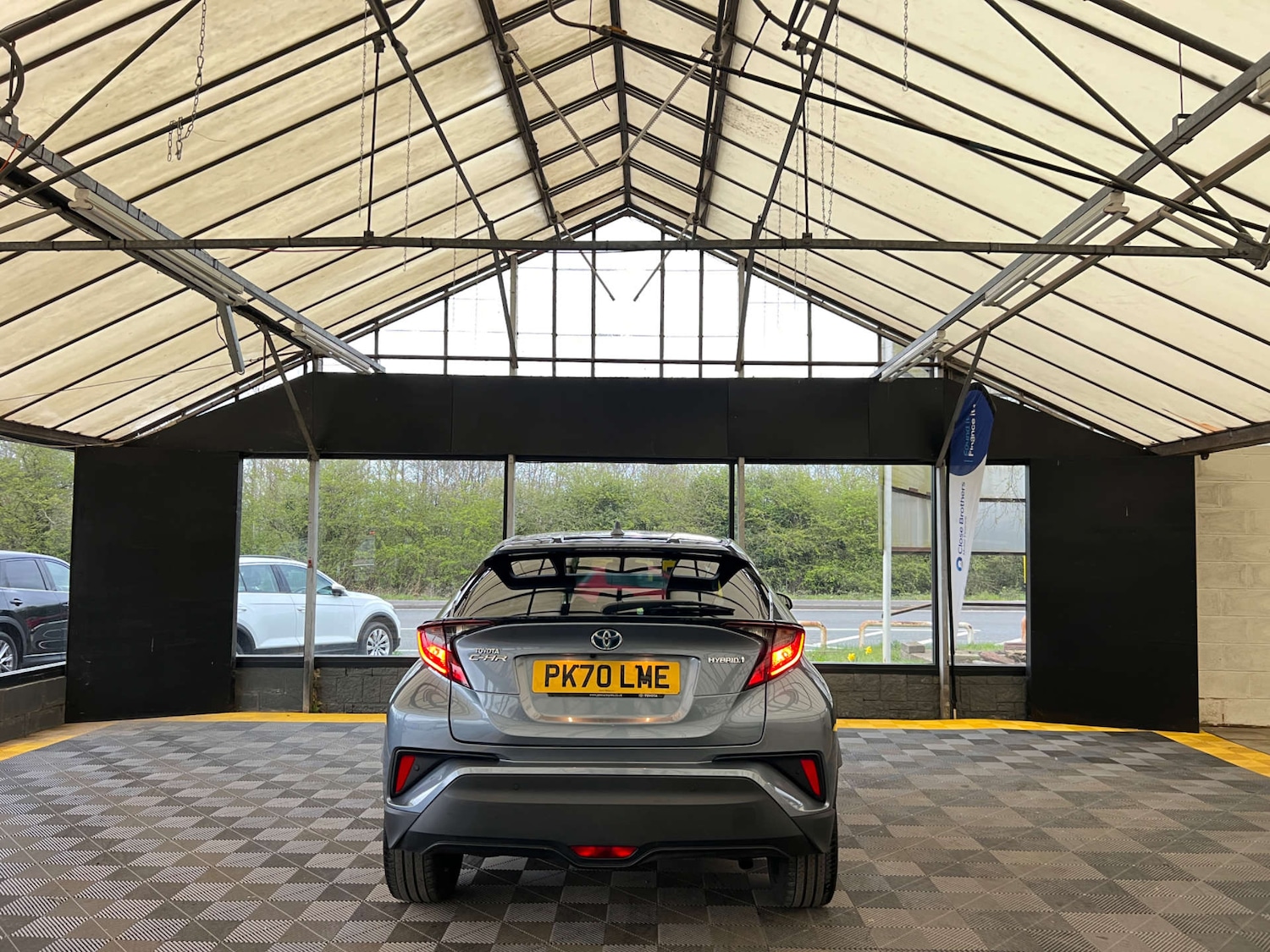 Used Toyota C-HR 2020 for sale - 78106642: Photo 8