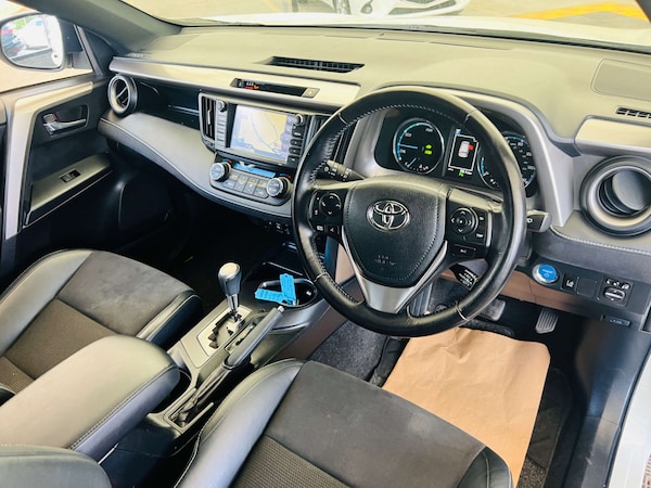 Used Toyota RAV4 2016 for sale - 74833045: Photo 9