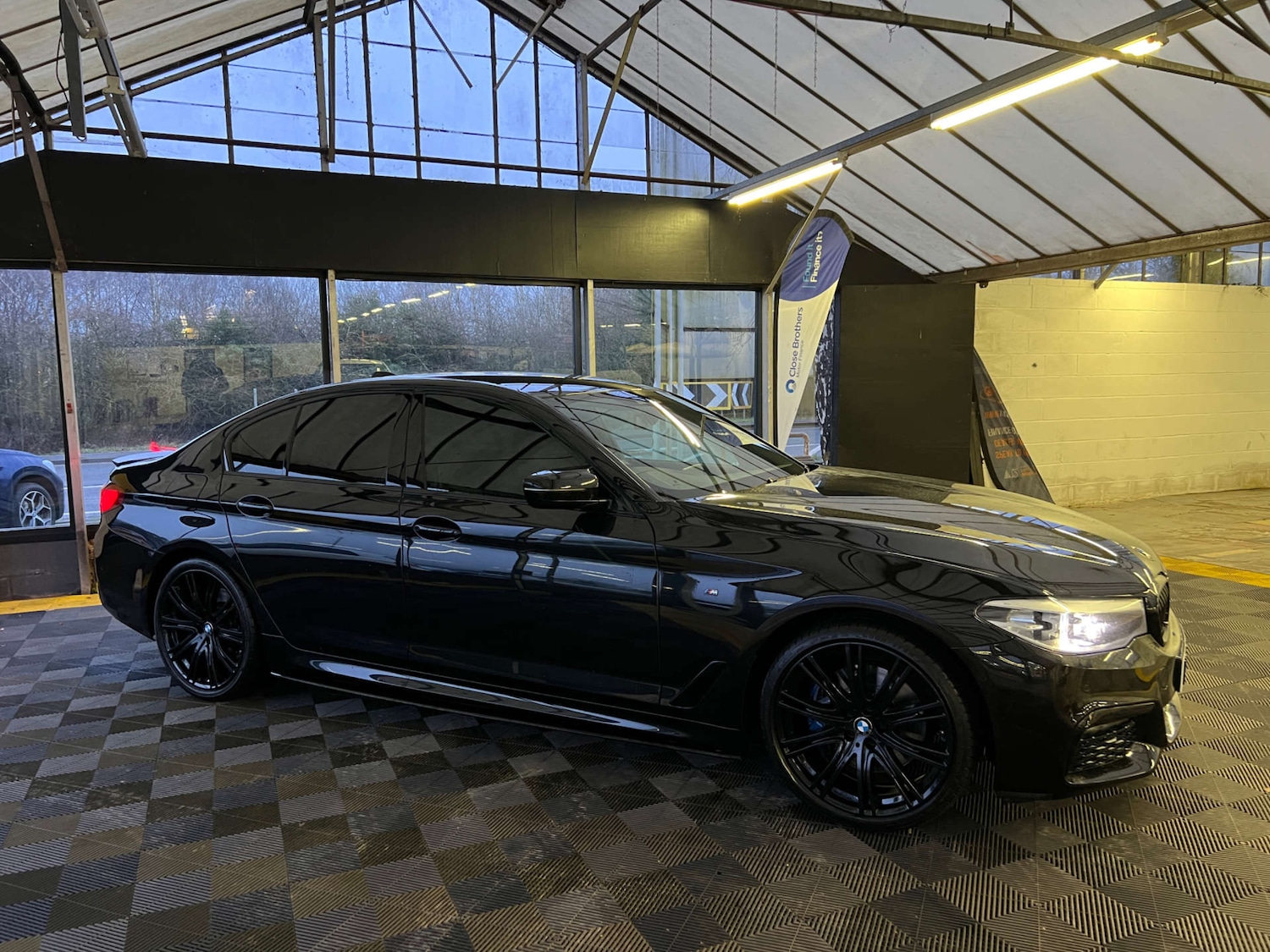 Used BMW 5 Series 2019 for sale - 77745523: Photo 3