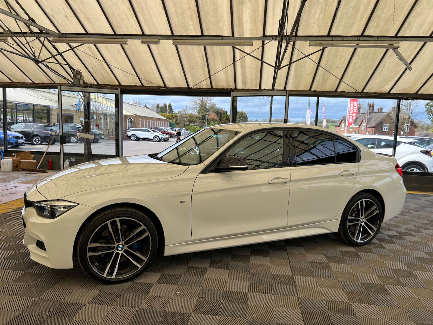 Used BMW 3 Series 2018 for sale - 78125389: Photo 5