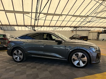 Used Audi e-tron 2021 for sale - 79504412: Photo