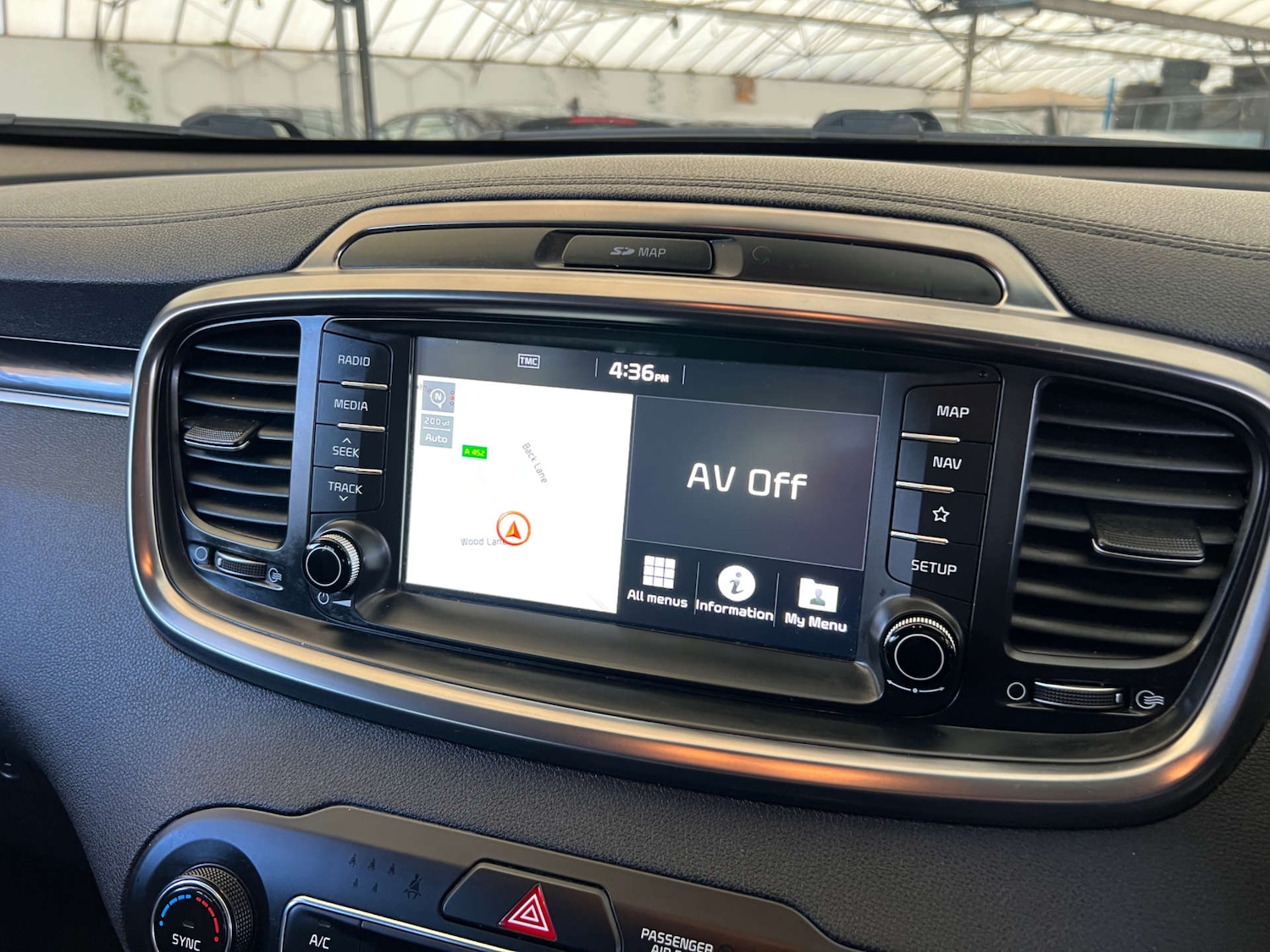 Used Kia Sorento 2018 for sale - 78011952: Photo 17